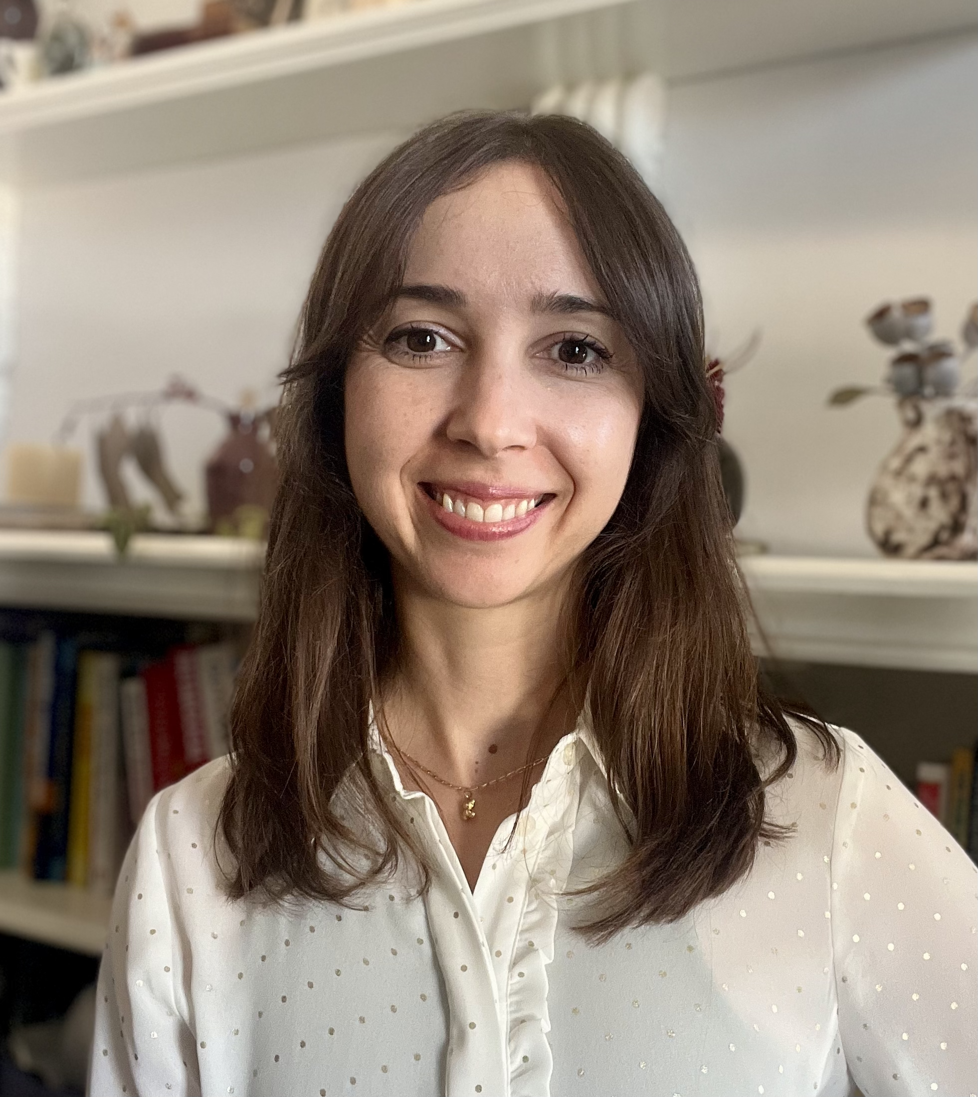 Dr. Adamina Ivcovici